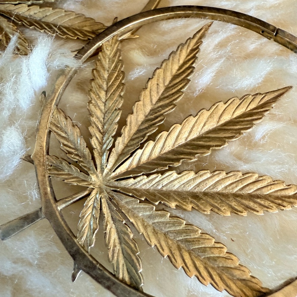 Gold Leaf cannabis hoops